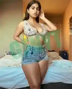 Sonia Elegant Call Girl Available at Reasonable Cost